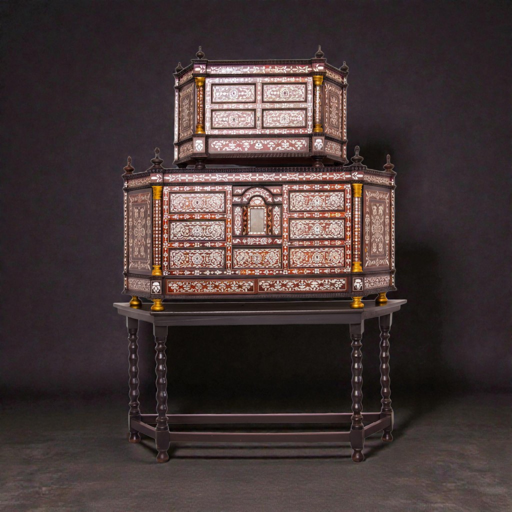 mueble enconchado